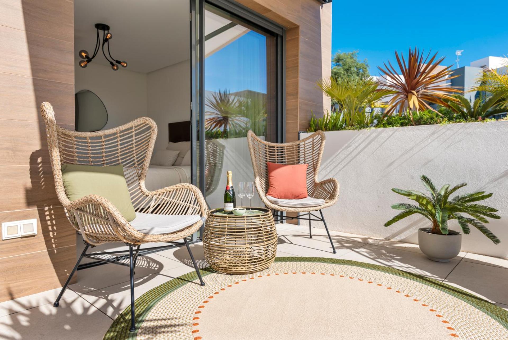 Casa Hermano - Private Pool Penthouse Apartment Marbella